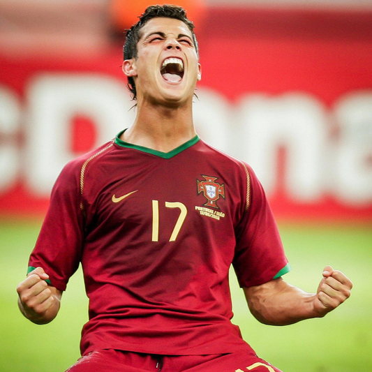 Camisa Retrô Portugal 2006/07 Home - Ronaldo Nº17