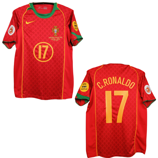 Camisa Retrô Portugal 2004/05 Home - Ronaldo Nº17